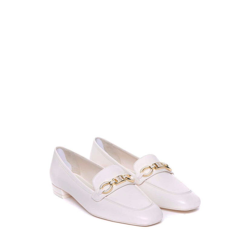 Mocassins - Stuart Weitzman Signature Square Leather - Cream