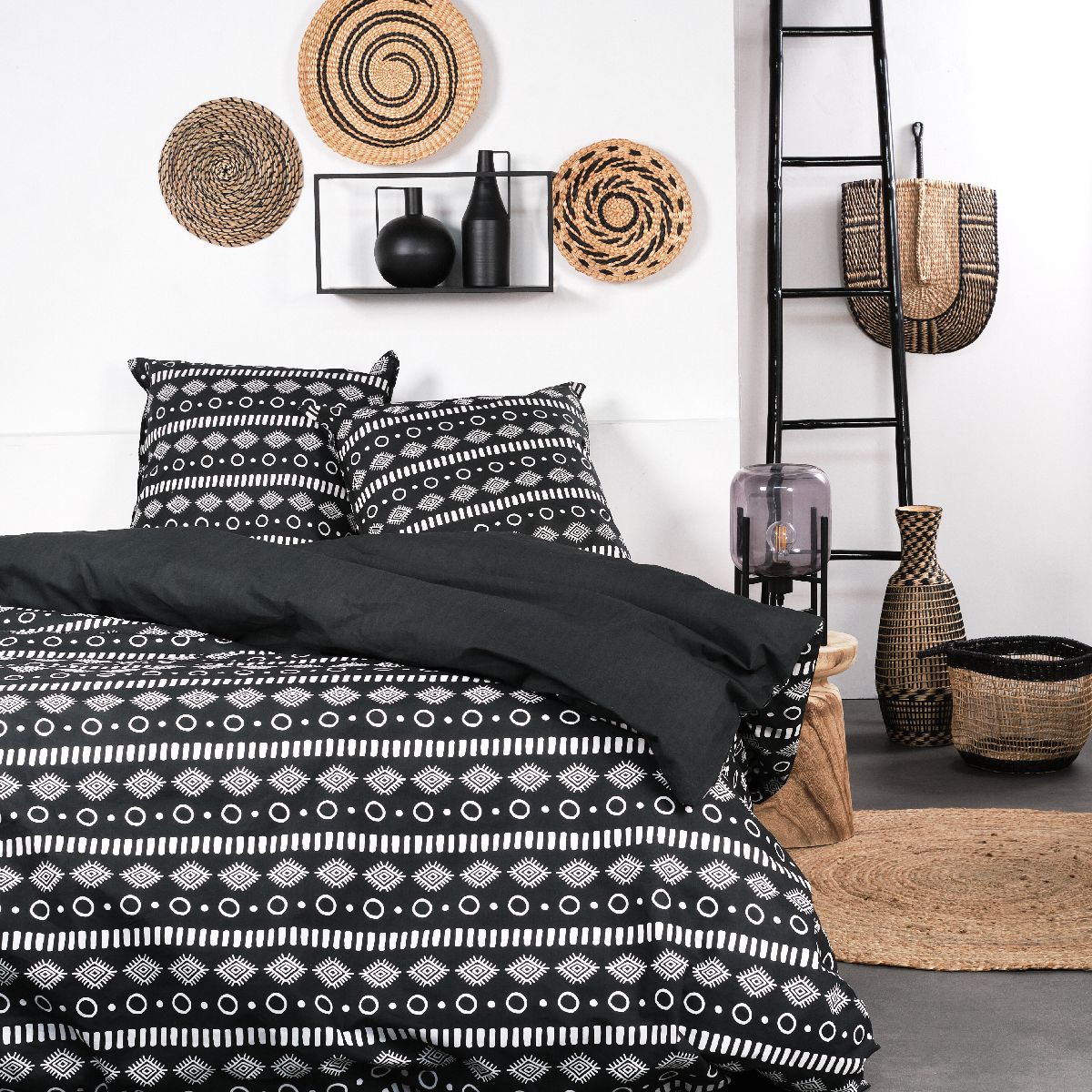 Sunshine - Bed Set Pattern 11.6 - Black