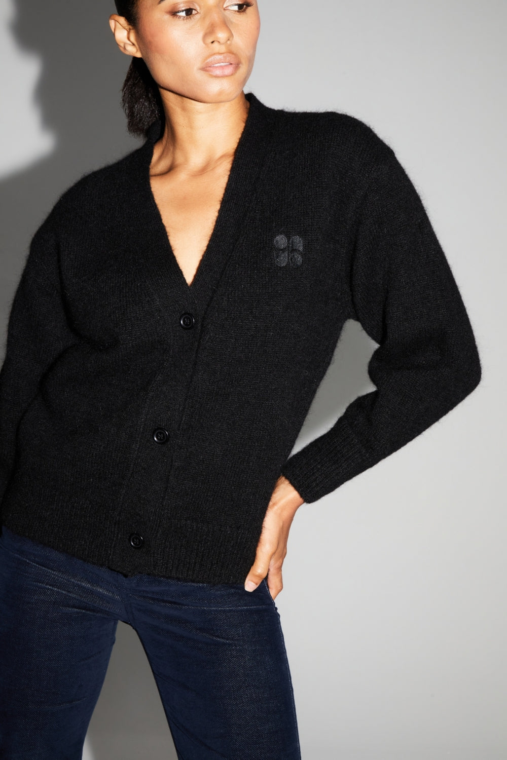 Cardigan Mira Black 100% Laine Extra Vierge Fabriqué Au Portugal