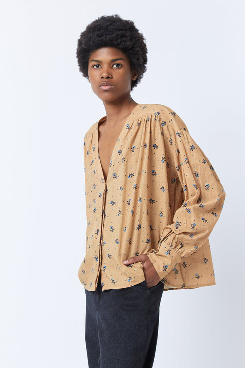 Blusa Jim Lyrics CARAMELO