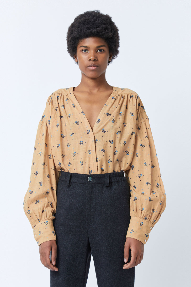 Jim Lyrics CARAMEL blouse