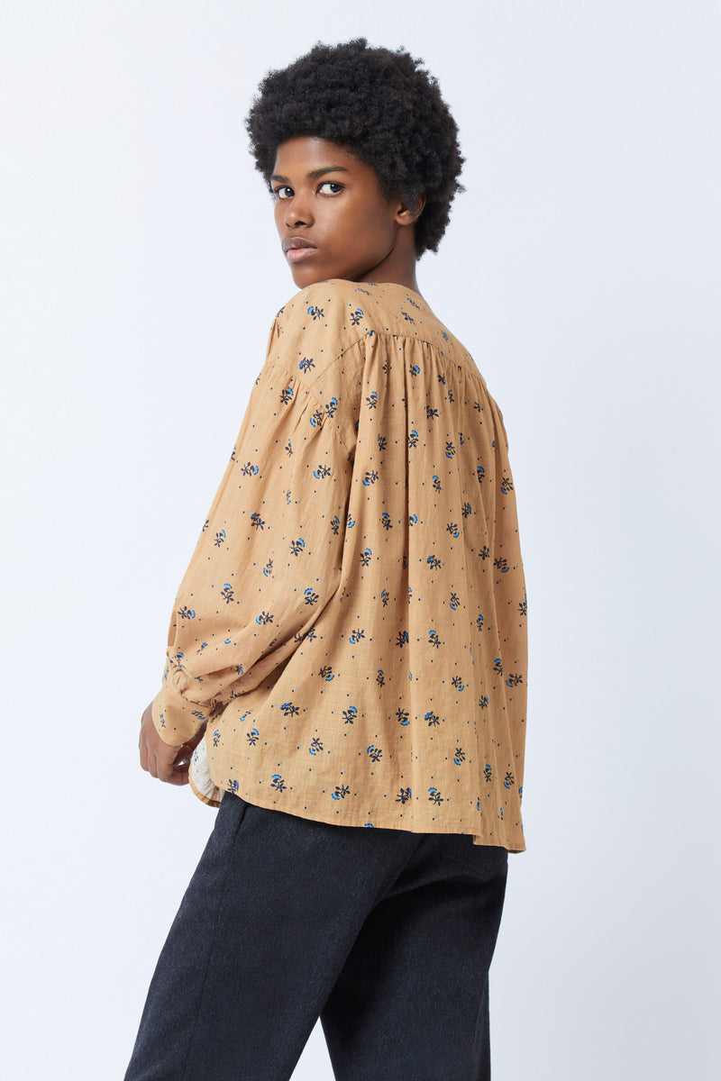 Jim Lyrics CARAMEL blouse