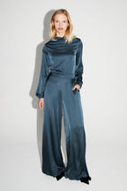 Pantalon Charlie Satin Viscose Bleu Atlantique Fabriqué En Italie