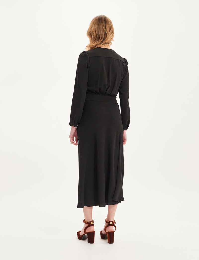 Robe Ariel - Black