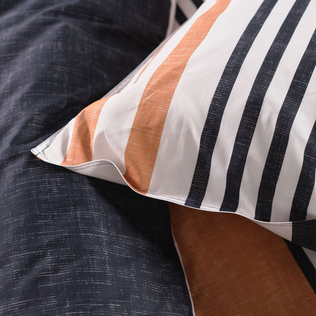 Sunshine - Pattern 13.30 Bedding Set - Black