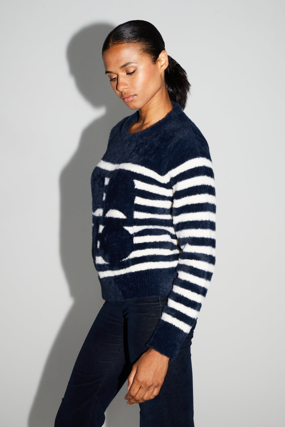 Maille Lina Fluffy Navy Fabriquée Au Portugal