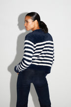 Maille Lina Fluffy Navy Fabriquée Au Portugal