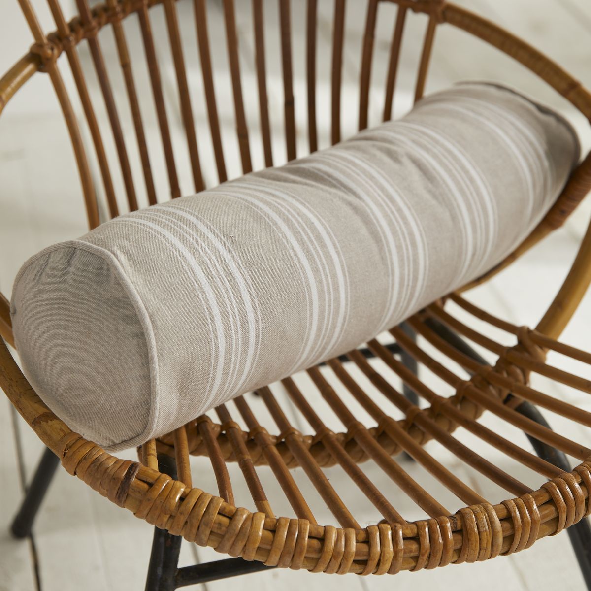 Charme - Cojín Cilindro - Beige