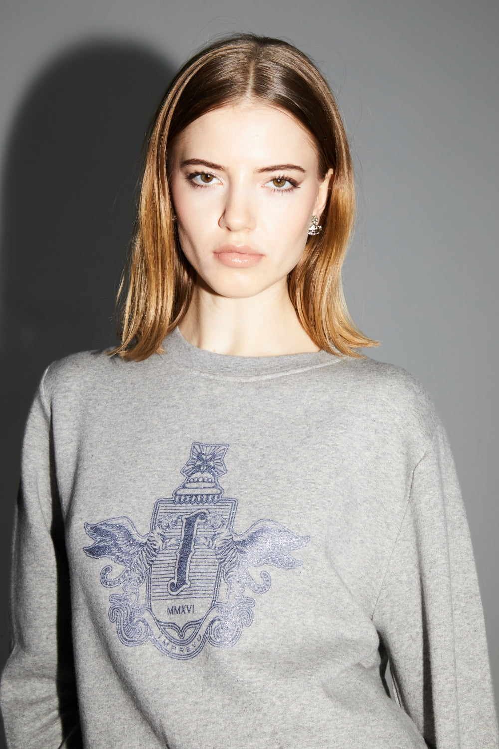Le Sweatshirt Eddie Broderie Leo Black