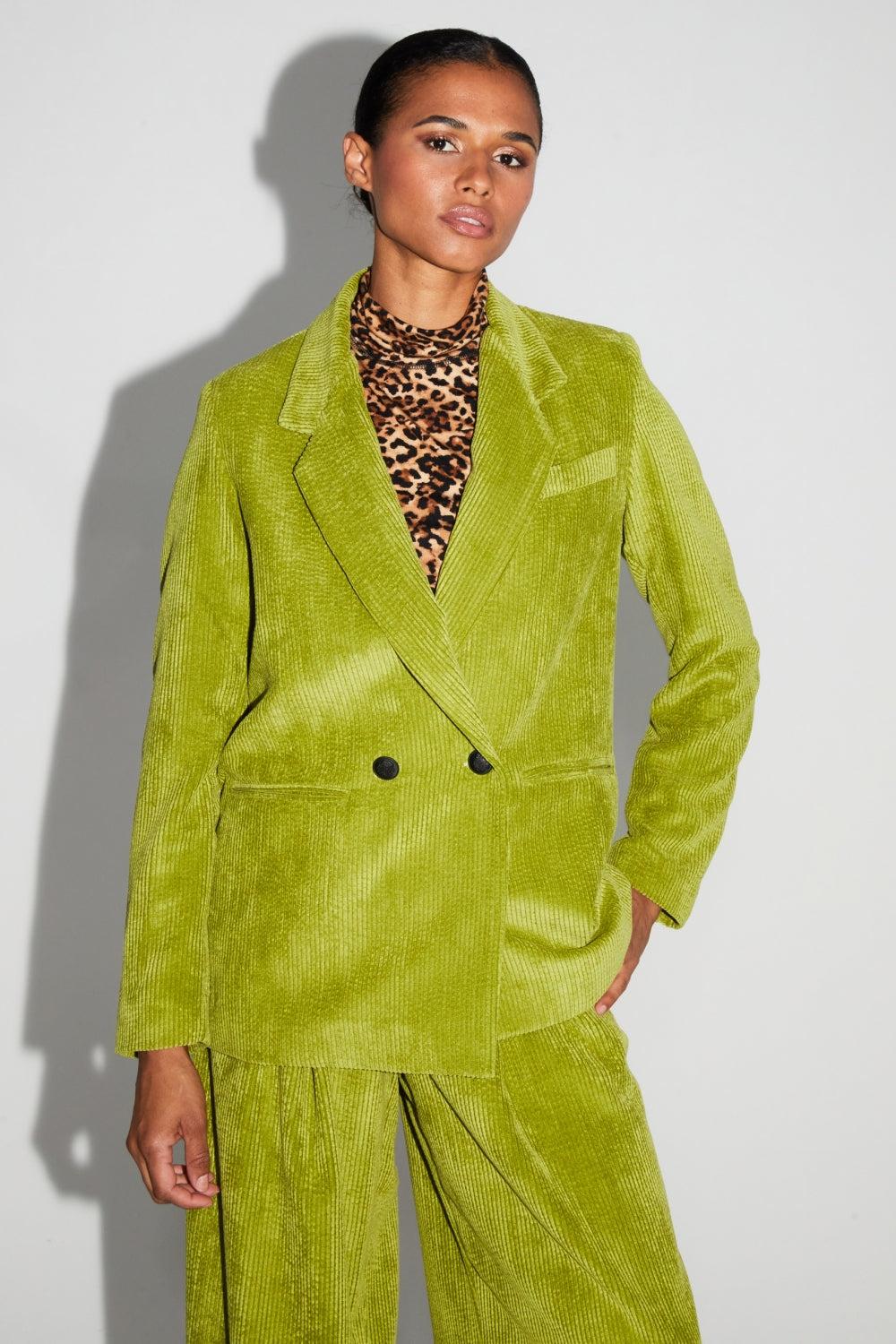 Blazer Ema Velours Vintage Vert Anisé Fabriqué En Italie
