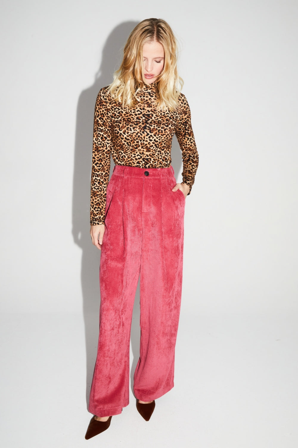 Pantalon Astrid Velours Vintage Rouge Rosé Fabriqué En Italie