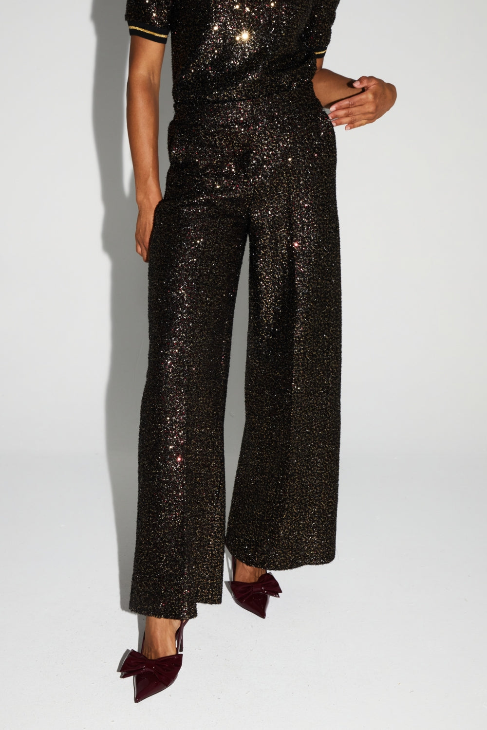 Pantalon Charlie Paillettes Bordeaux Et Or Fabriqué En Italie