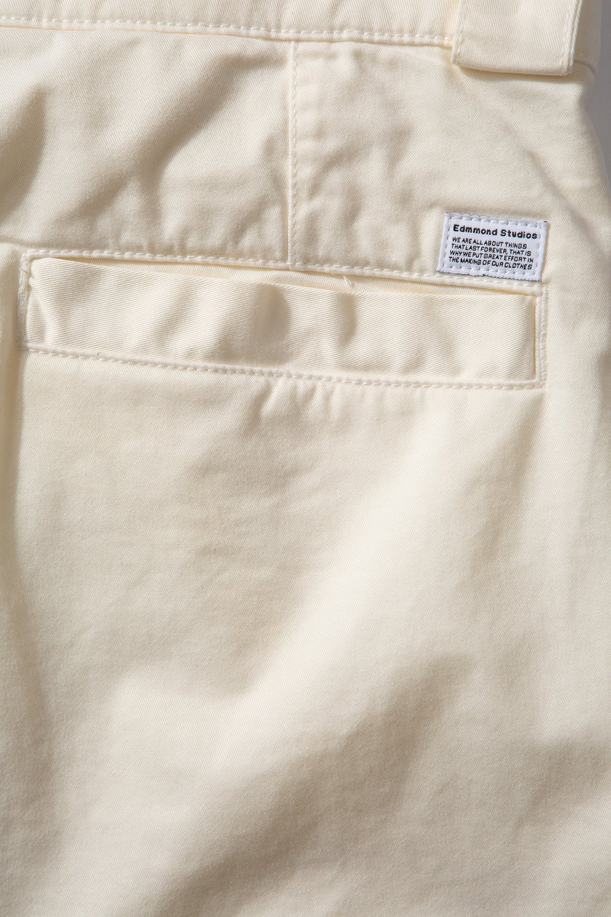 Szorty Belt Loop Off White