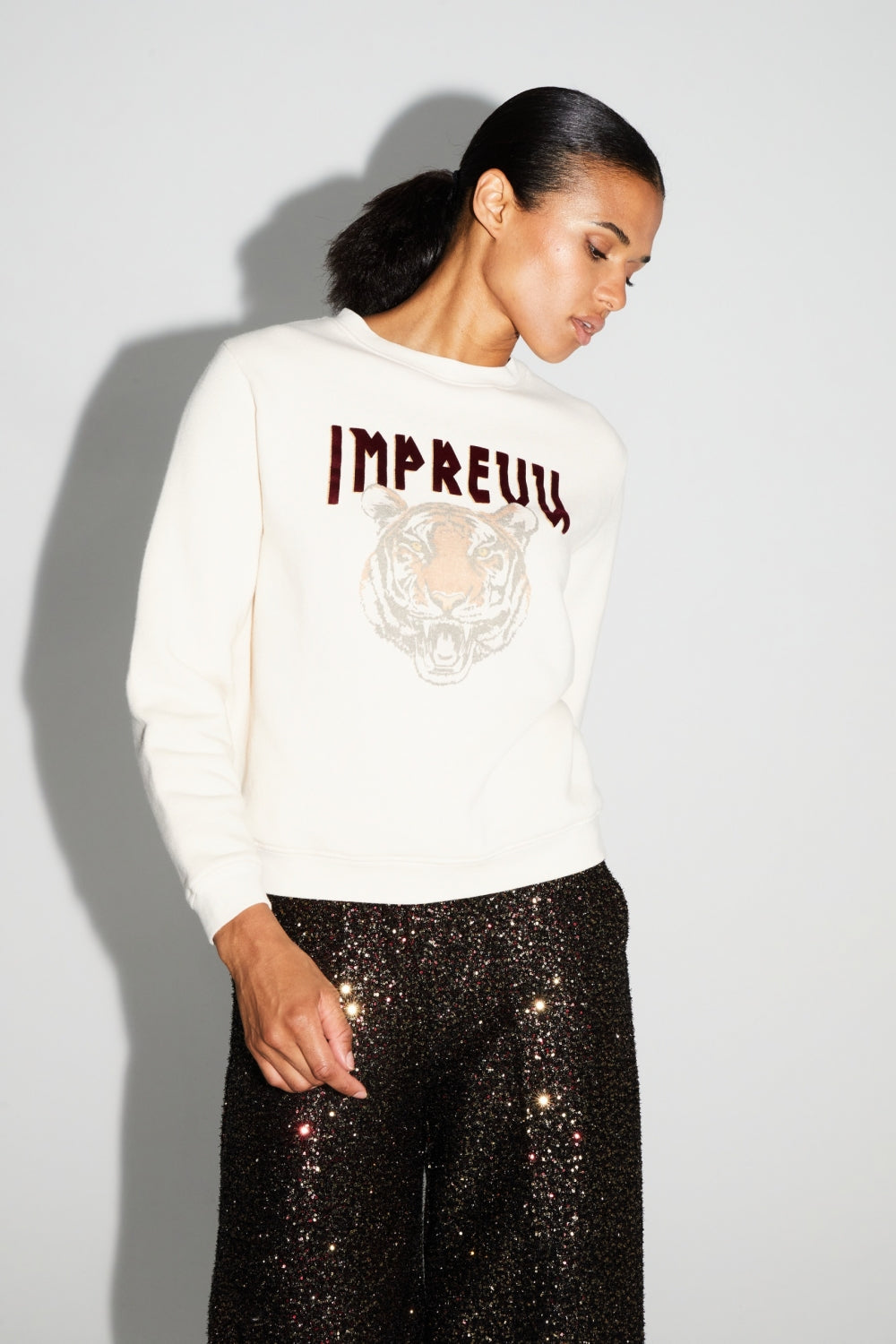Le Sweatshirt Eddie Broderie Leo Black