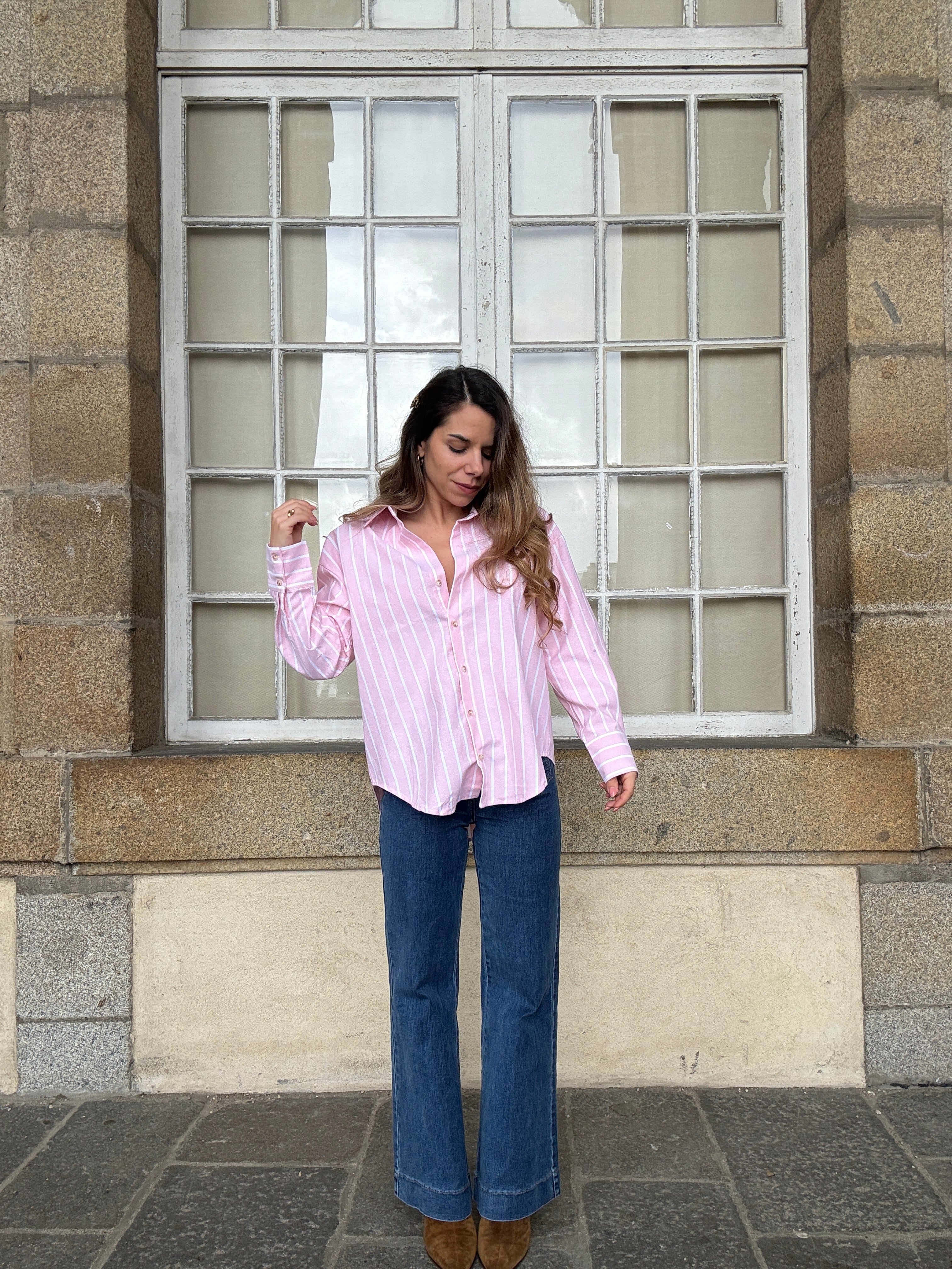 Camisa de rayas rosa bebé