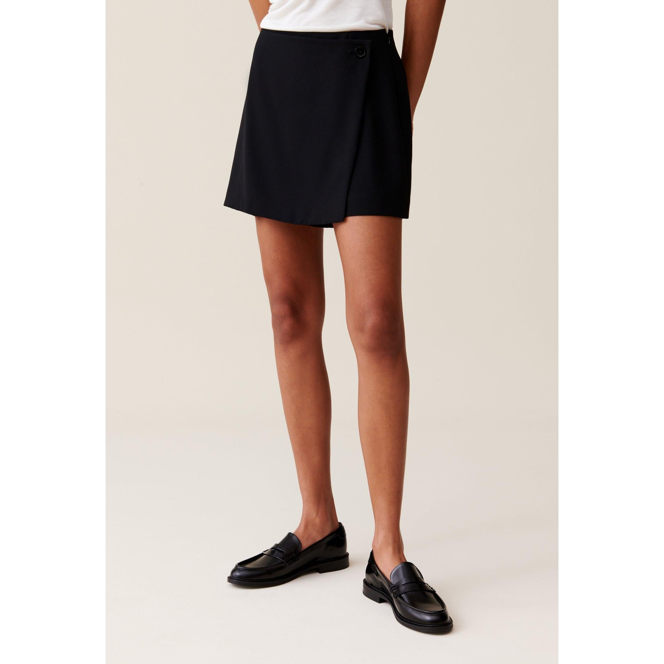 Jupe-Short Portefeuille Boutonnée