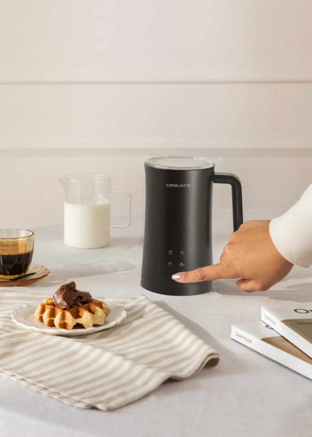 Milk Frother Studio - Espumador Calentador De Leche - Negro