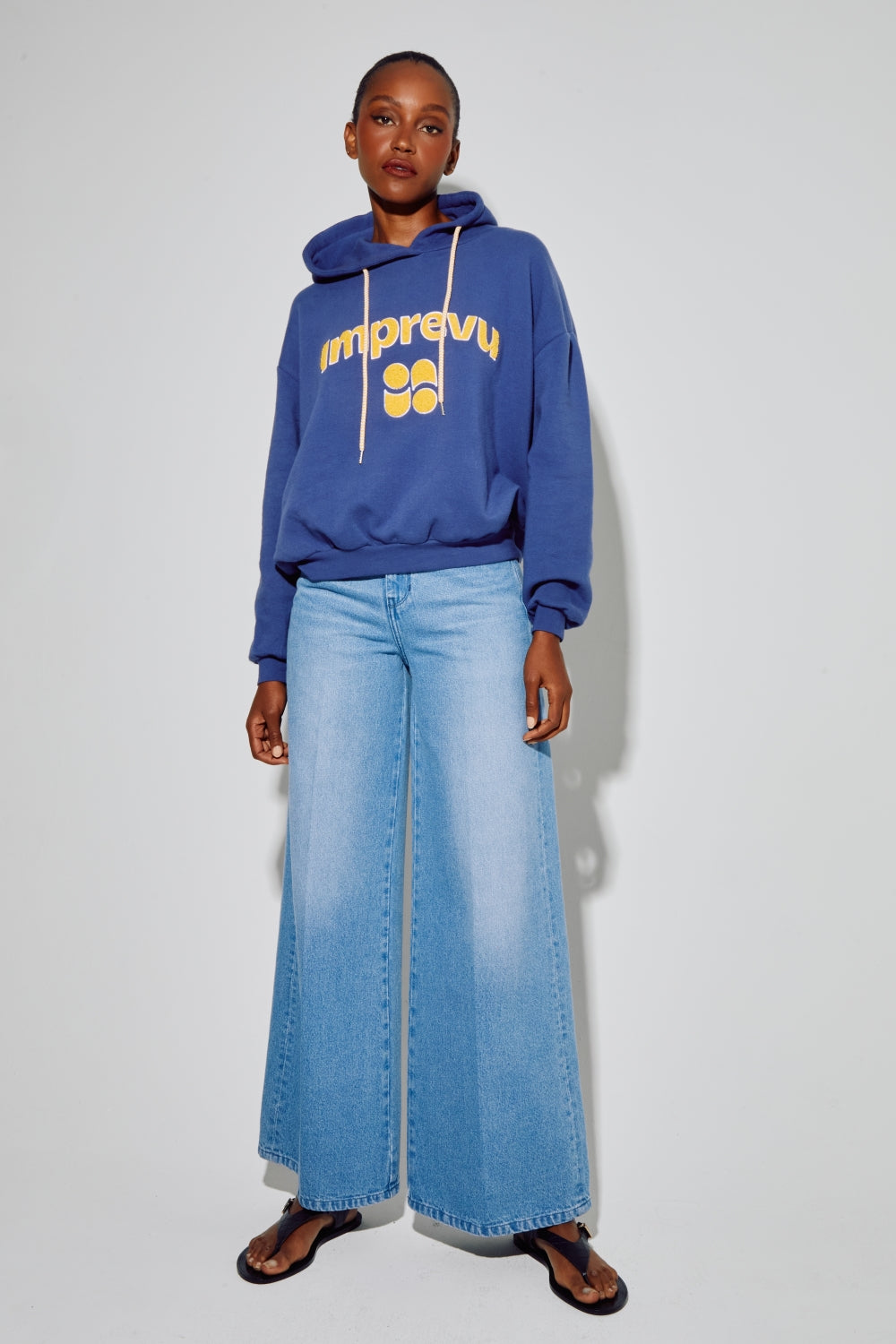 Sweatshirt Kira Collège Navy, Fabriqué Au Portugal