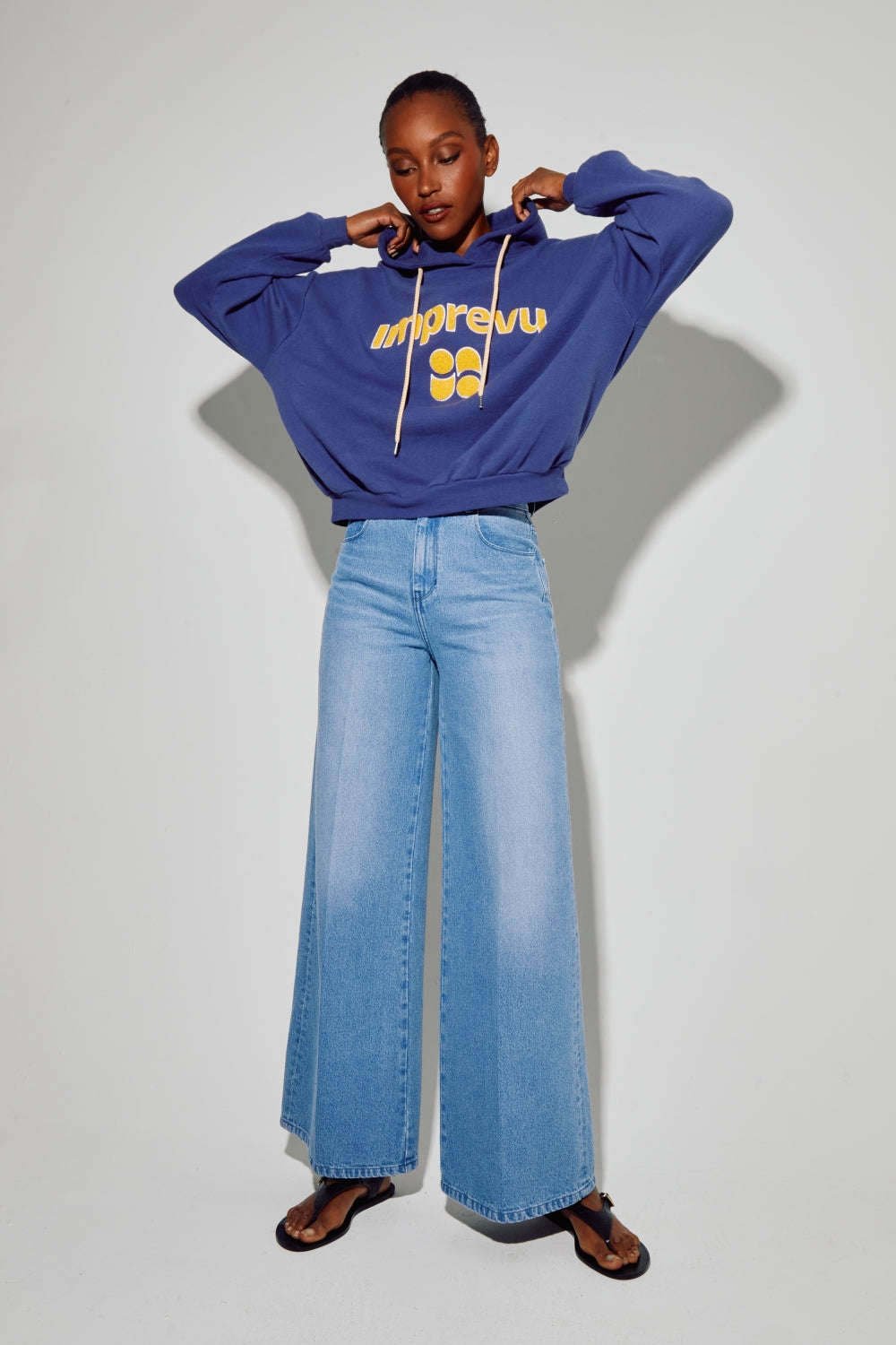 Sweatshirt Kira Collège Navy, Fabriqué Au Portugal