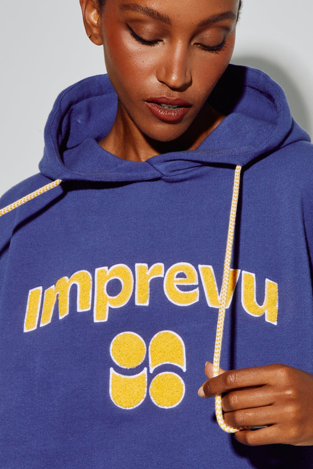 Sweatshirt Kira Collège Navy, Fabriqué Au Portugal