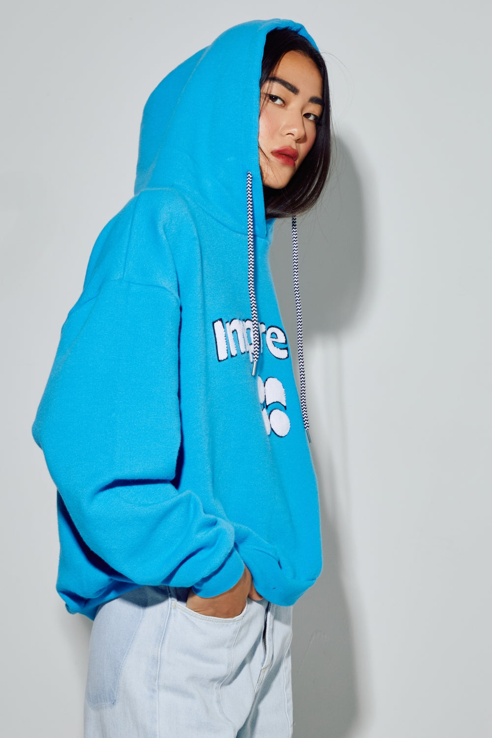 Sweatshirt Kira Collège Electric Blue, Fabriqué Au Portugal