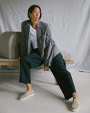 Zapatilla mujer piel color topo Angarde lifestyle