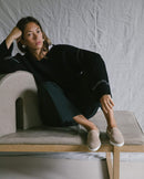 Zapatilla de mujer Angarde de piel color topo desgastada estilo de vida