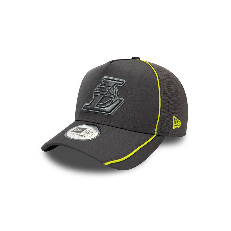 Casquette New Era Feather Pipe Trucker Los Angeles Lakers