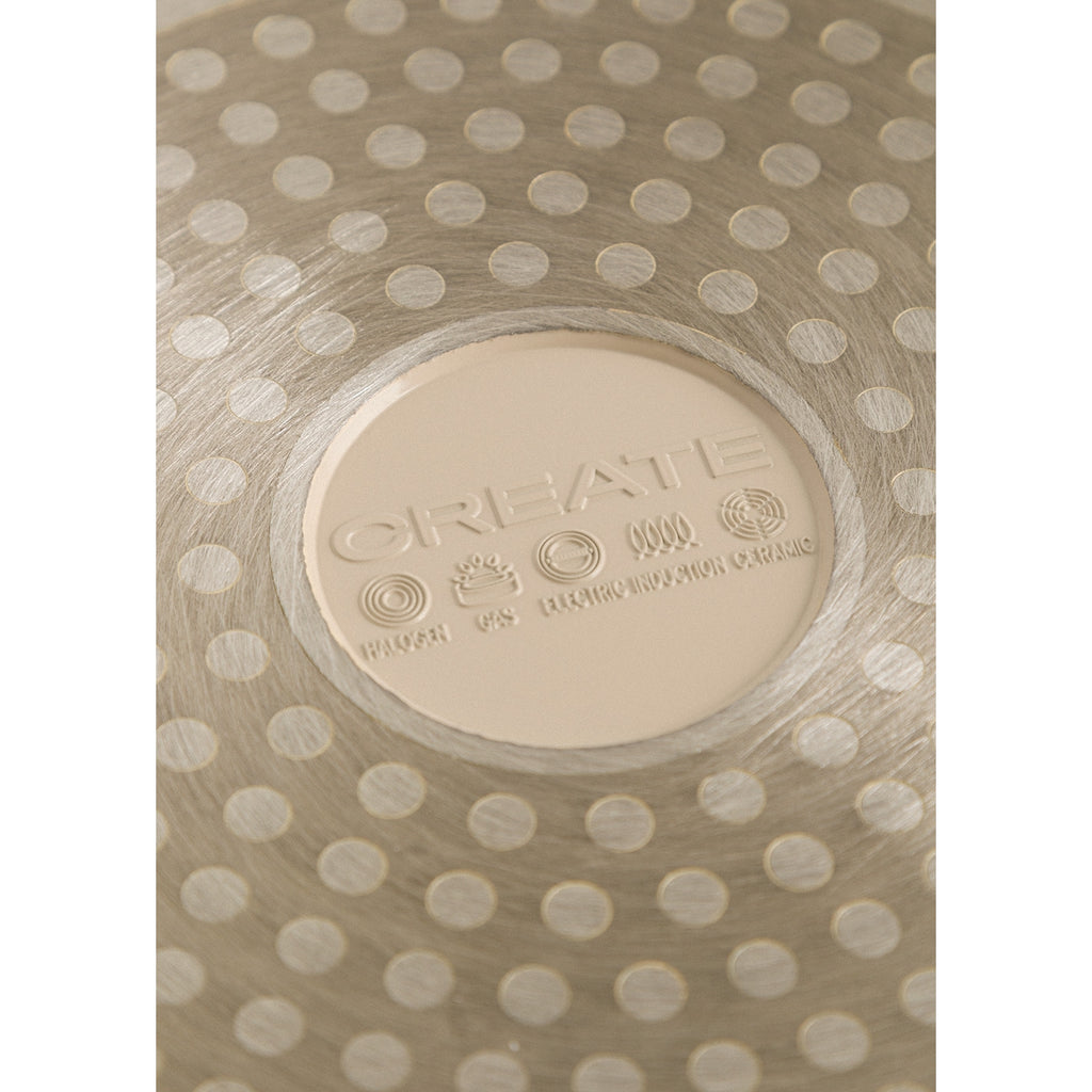 Pan Studio - Sartén de aluminio fundido y mango de baquelita - 20 cm - Arena y cobre