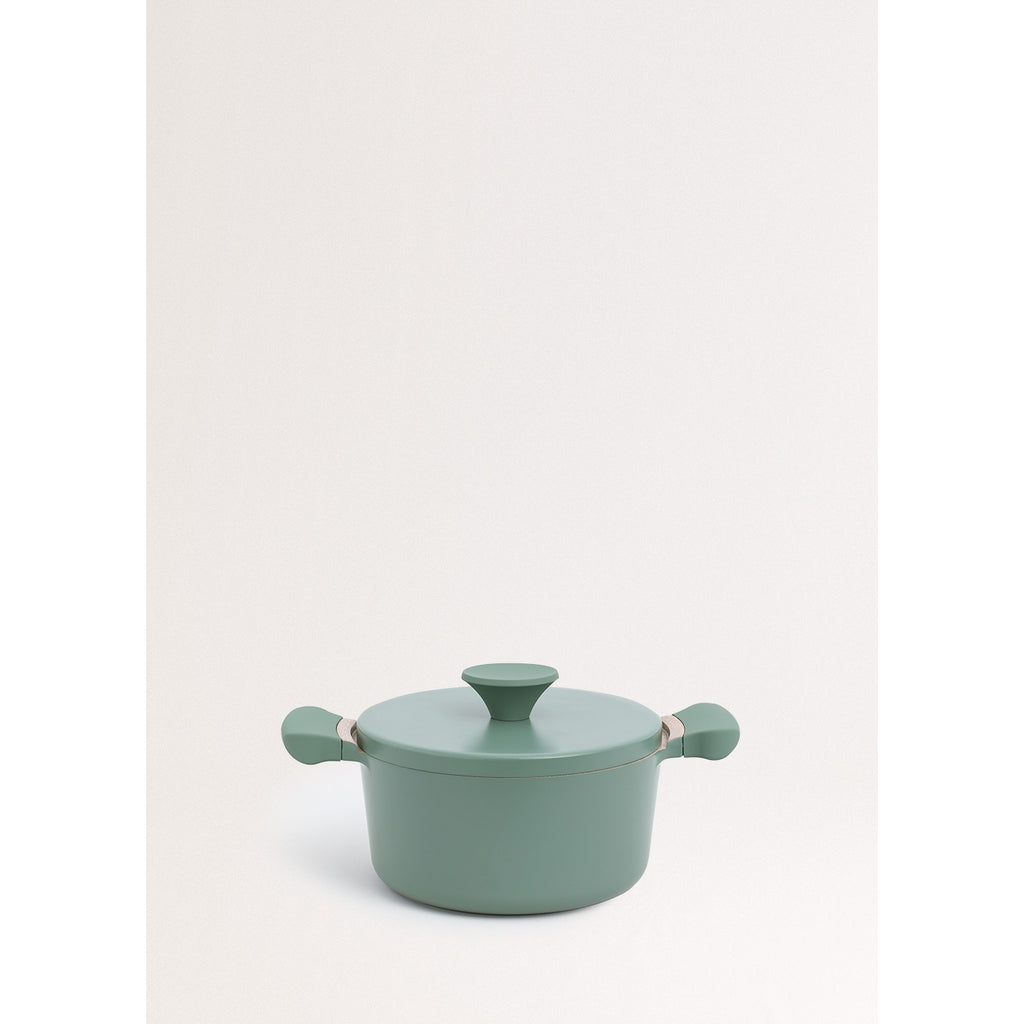 Pot Studio - Casserole En Fonte D'Aluminium Avec Poignées En Bakélite - 20Cm - Vert Sauge & Cuivre