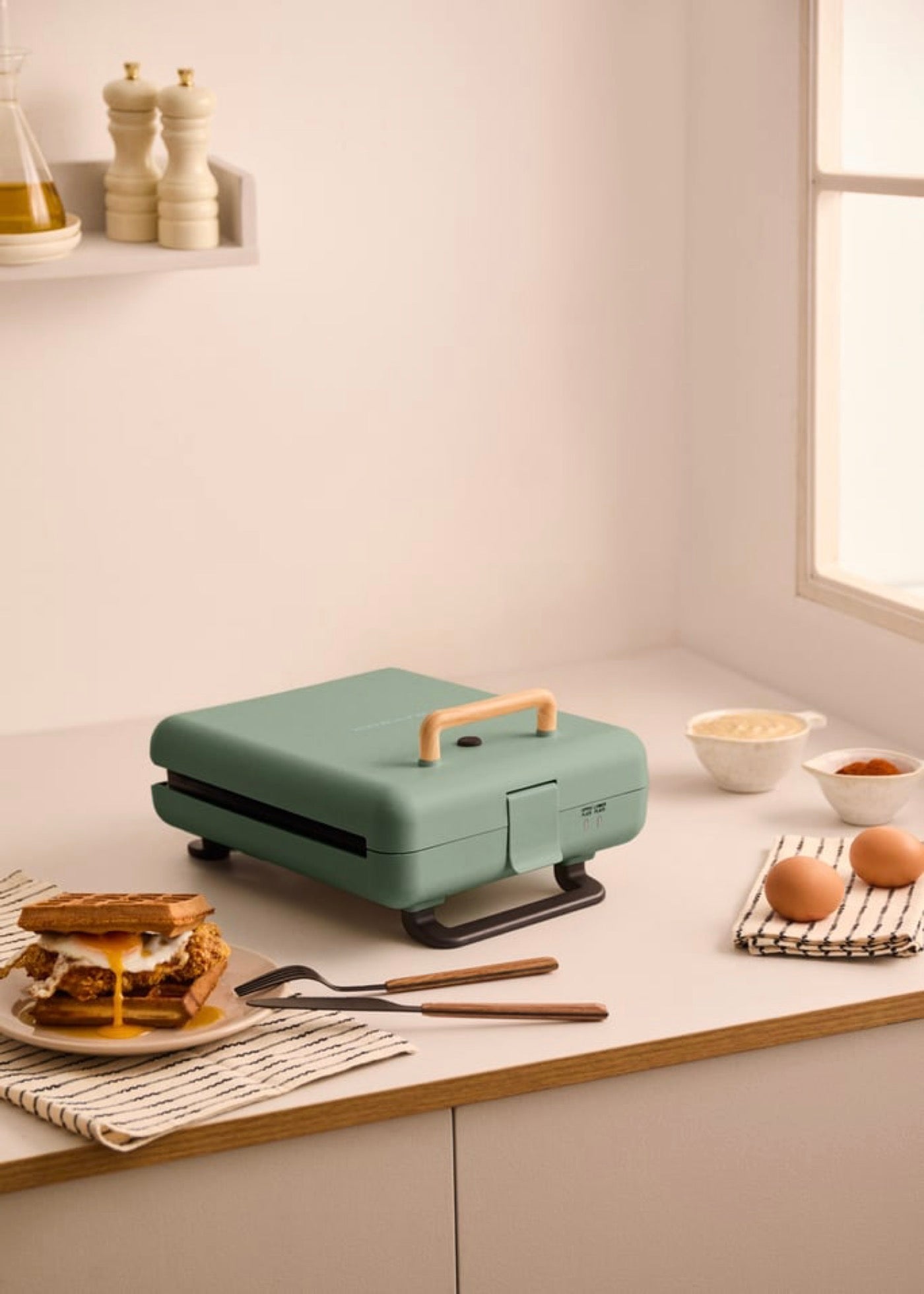 Stone Studio - Sandwich Maker, Grill & Waffle Maker - Quadruple - Sage
