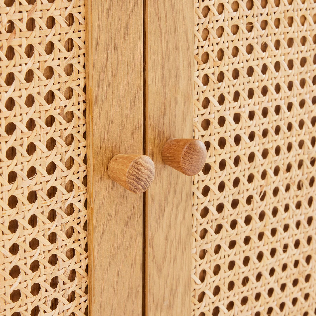 Lounea - Buffet 2 Portes 3 Tiroirs Avec Cannage - Naturel