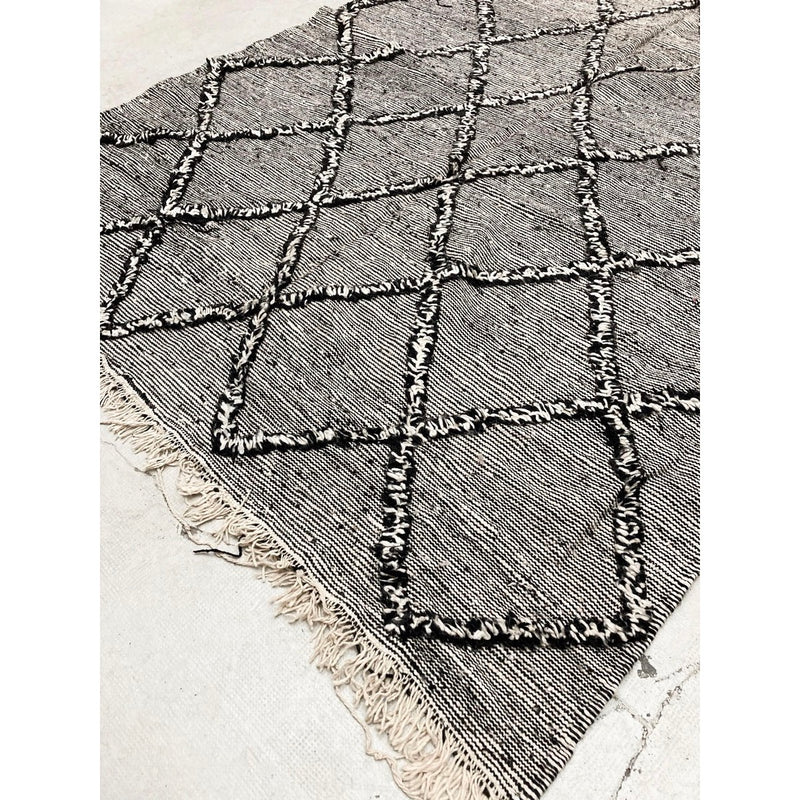 Tapis Kilim Berbère Marocain - Noir Et Blanc