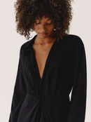 Black Water Neckline Shirt