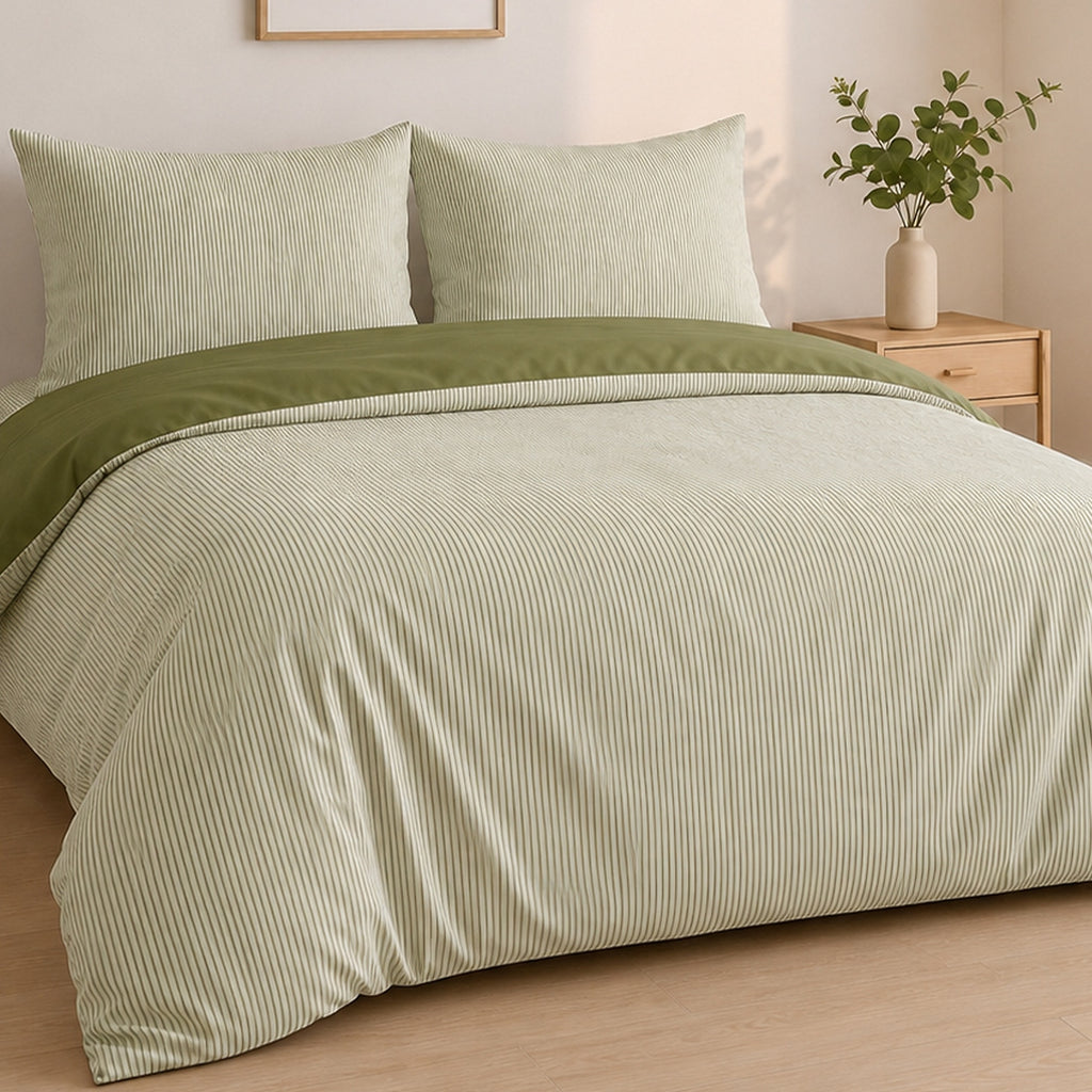 Milleray - Parures de Lit + 2 Taies - Mini-seersucker Rayé - Polyester - Vert Olive