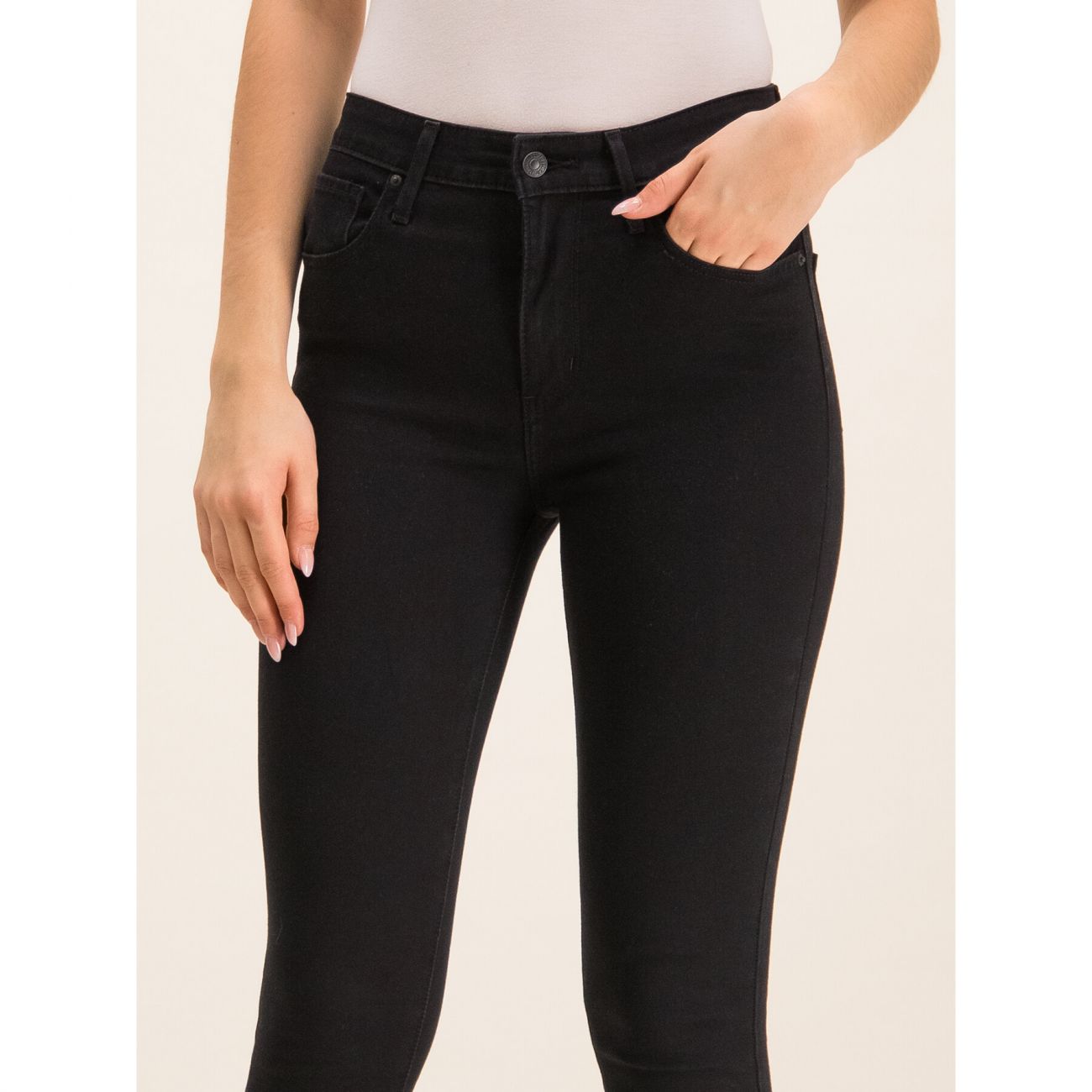 Jeans Donna Levis 18882 0233 - 721 High Skinny Black - Indigo Shop