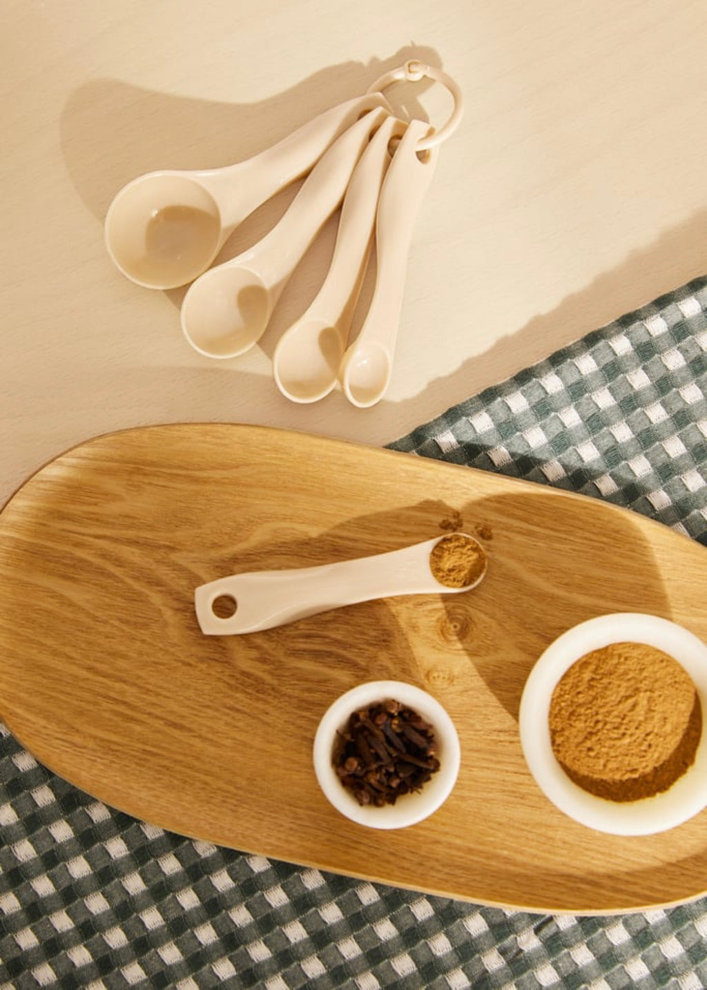 Kitchenware Studio - Ustensiles De Cuisine En Silicone & Bois - Sable