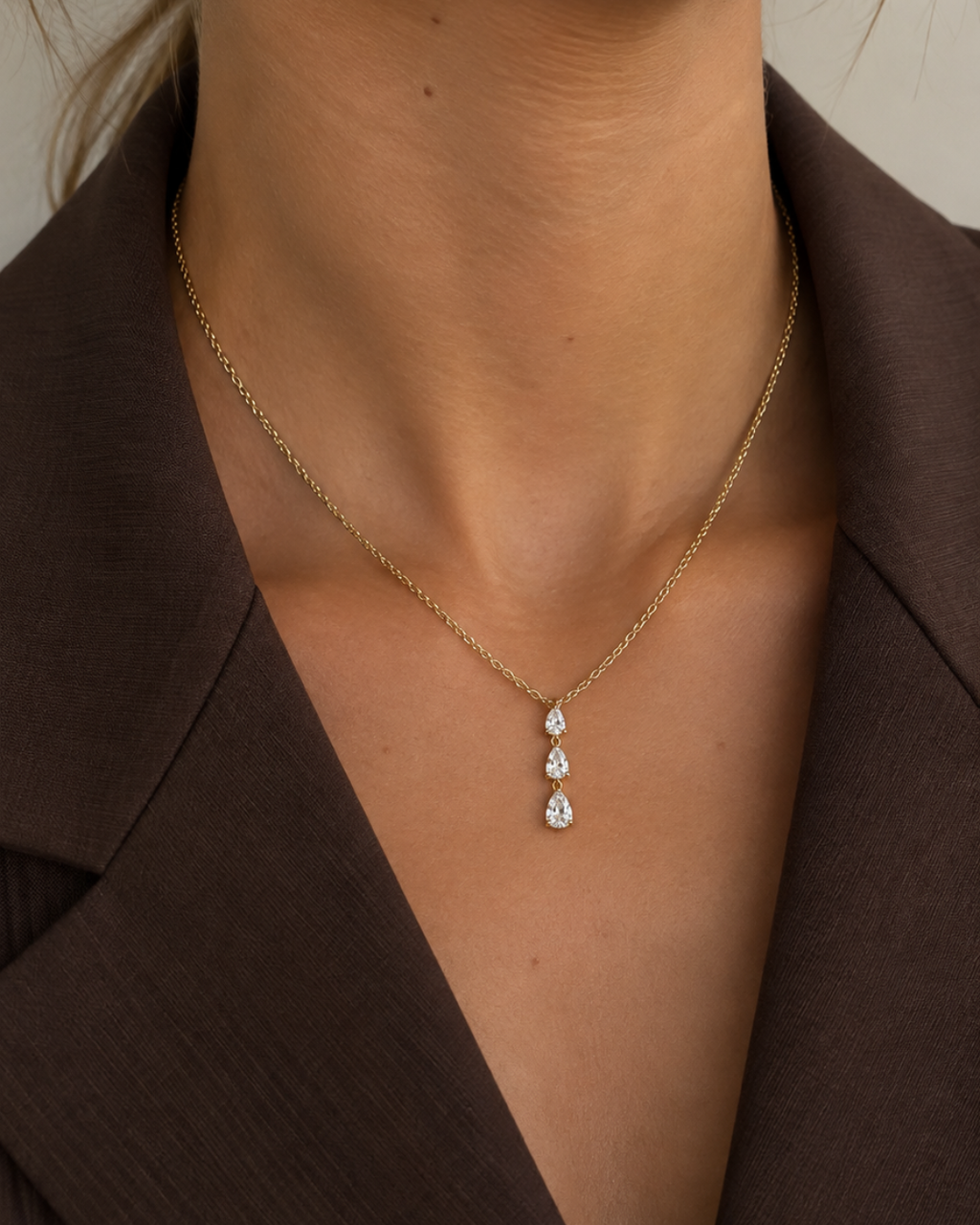 Collier Melrose