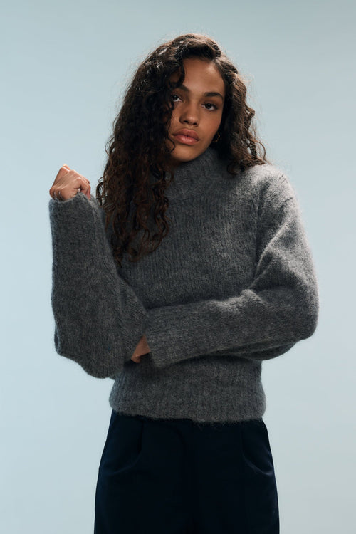 Pull gris foncé Marc