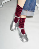 1 Chaussette, 1 Collant Uni, 1 Collant Motif, 1 Pochon Etam