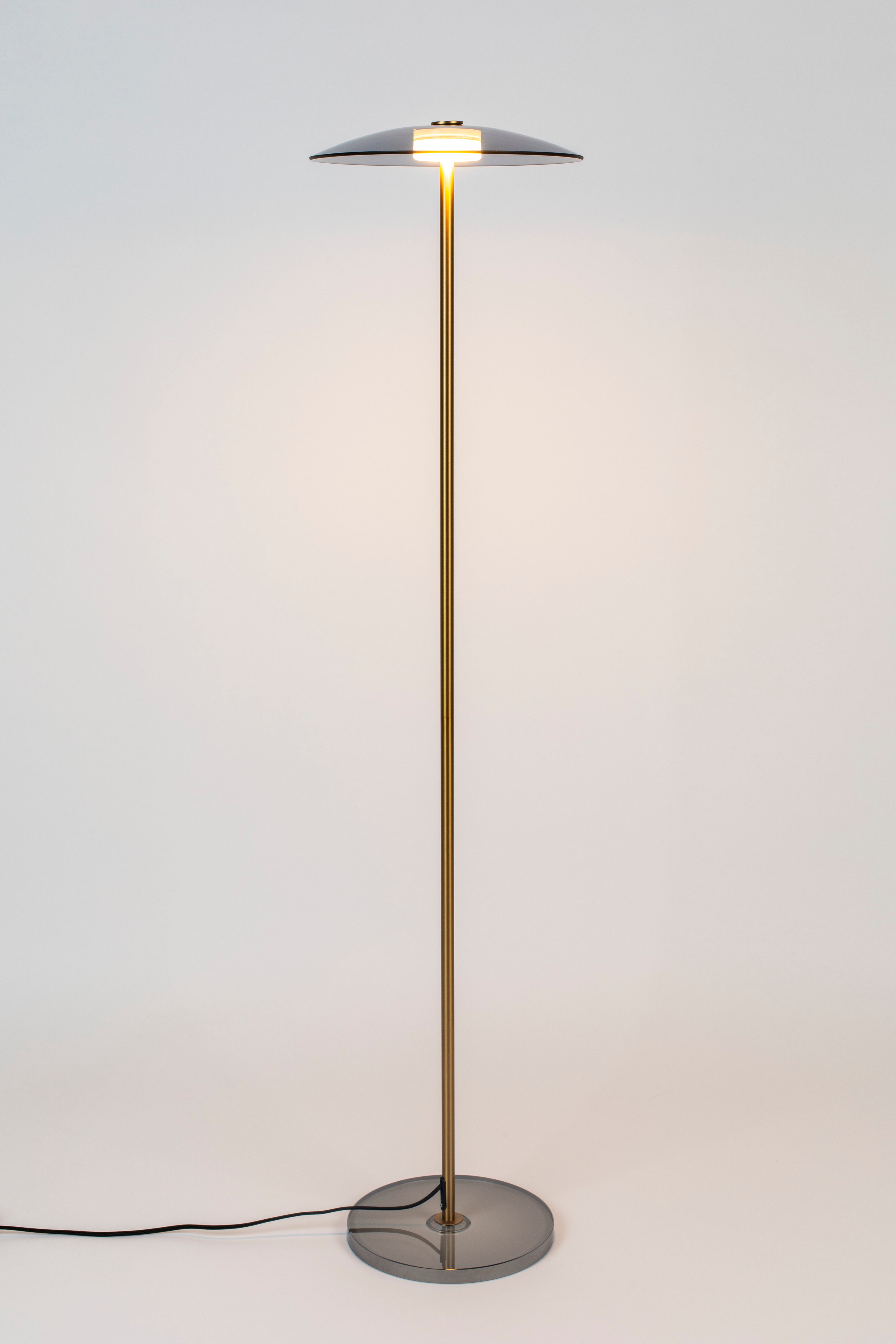 Float - Floor lamp - Tempered glass - Gold