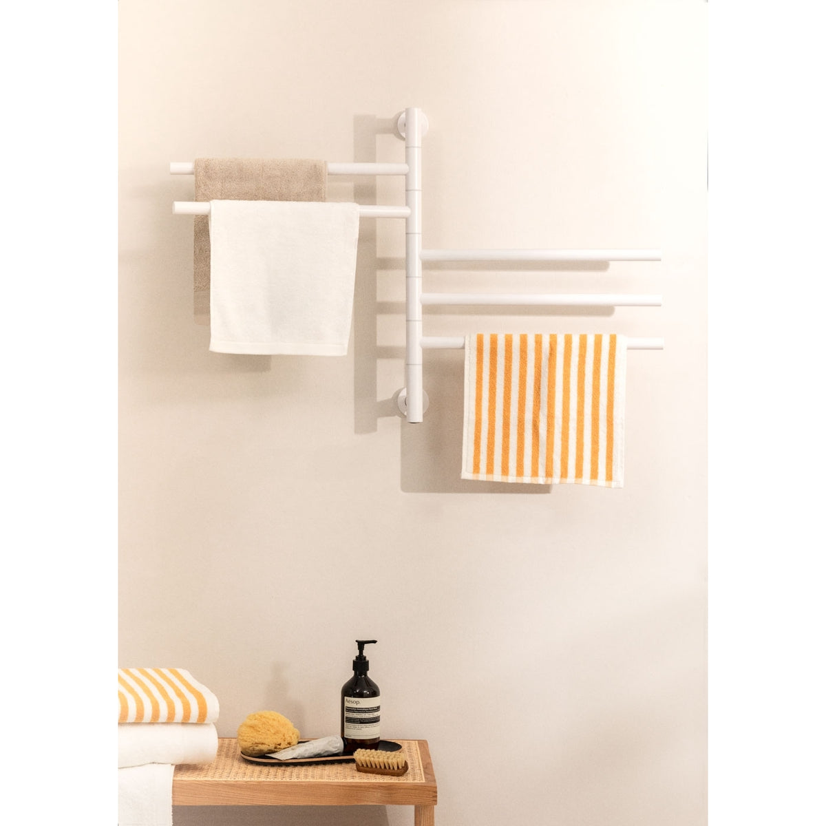 Warm Towel Minimal - Sèche-Serviettes Électrique Avec Barres Pivotantes À 180º - Blanc
