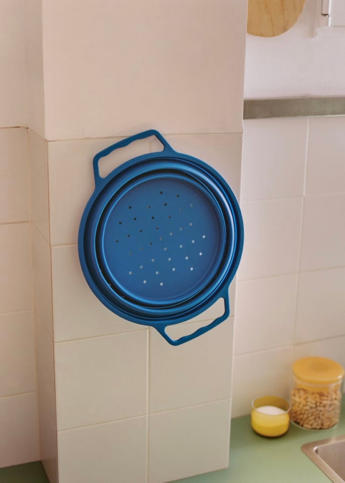 Kitchenware Studio - Passoire Pliante -  Bleu Cobalt