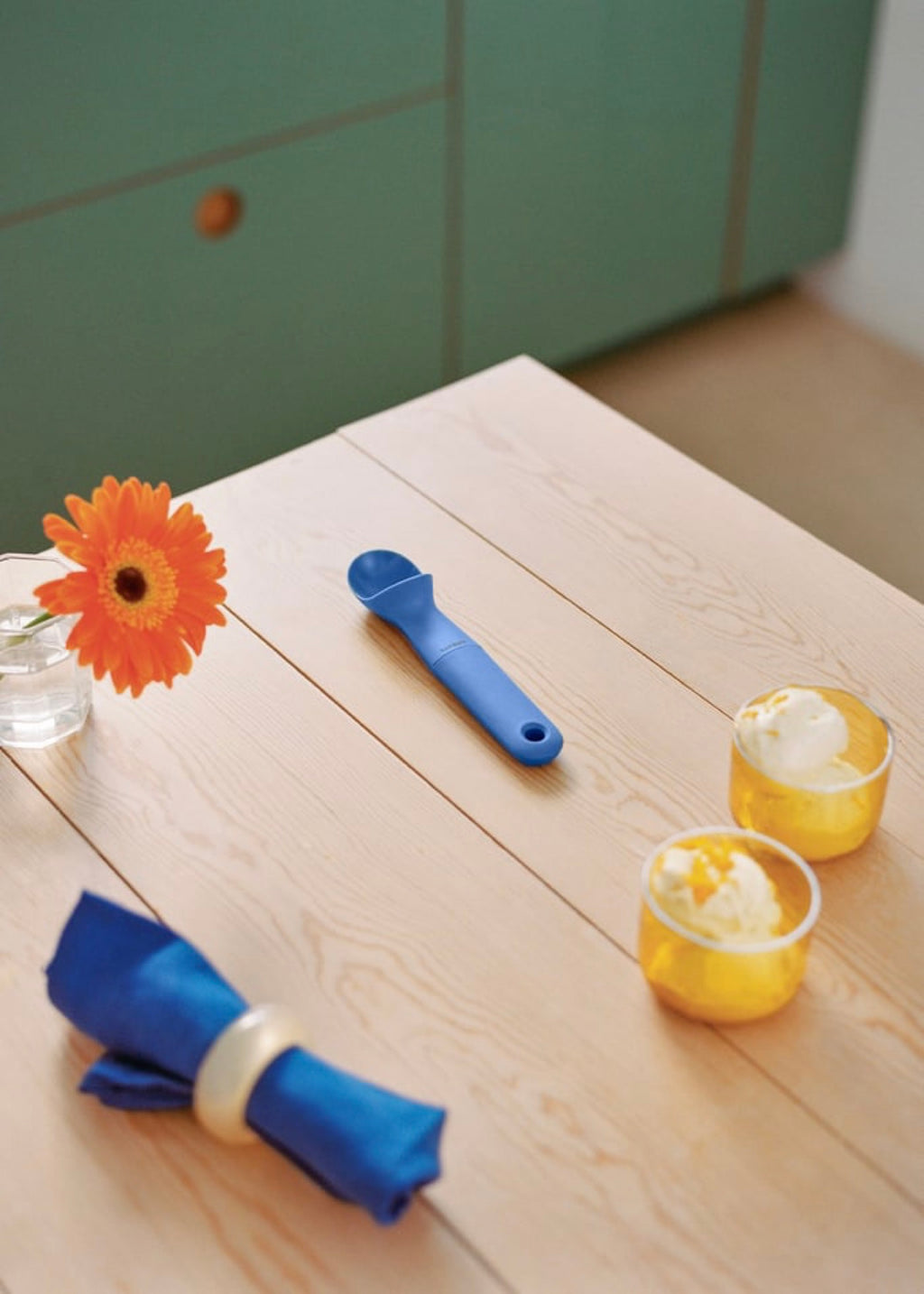 Kitchenware Studio - Cuillère À Glace - Bleu Cobalt