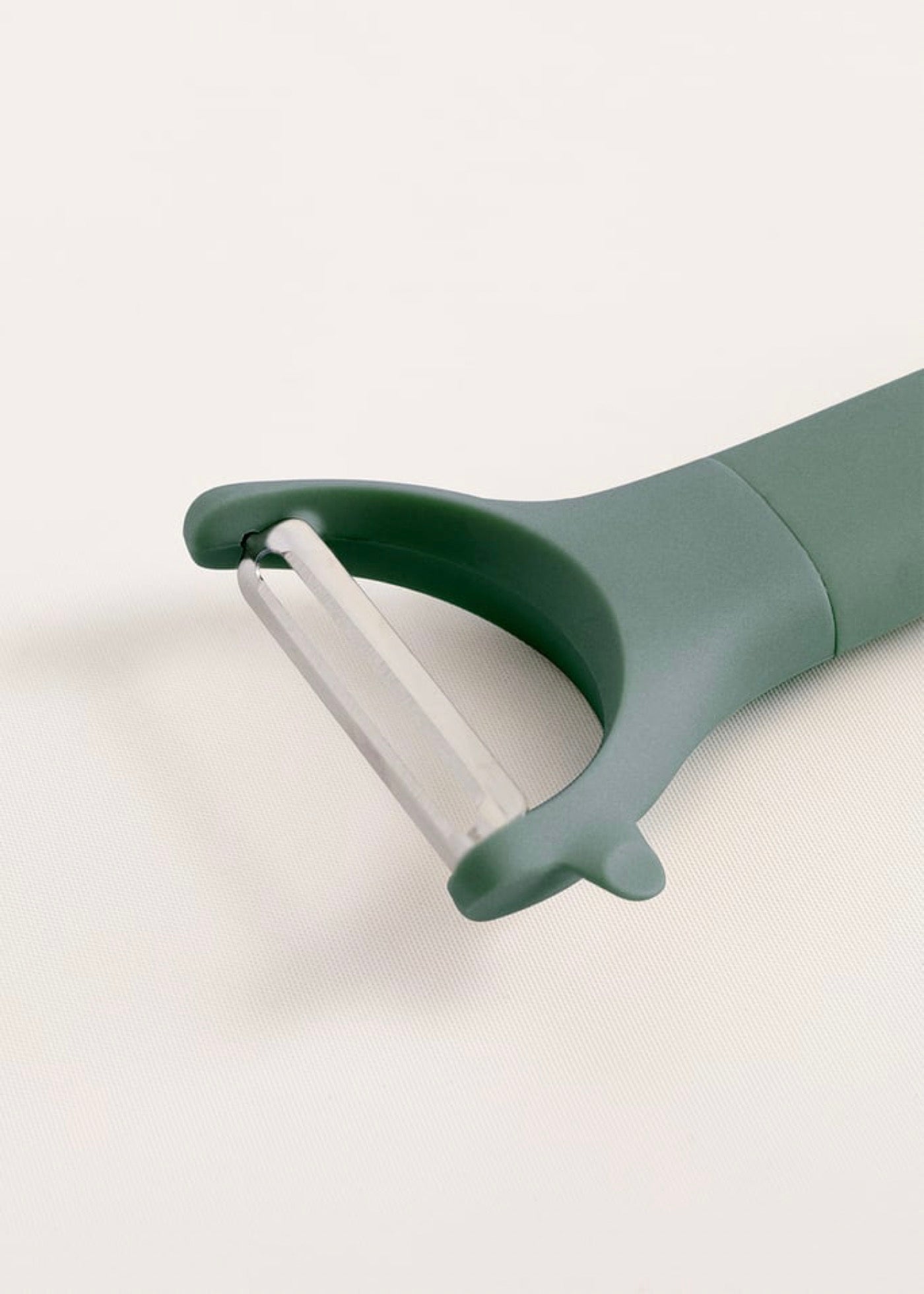 Kitchenware Studio - Éplucheur Fruits & Légumes Forme Y - Sauge