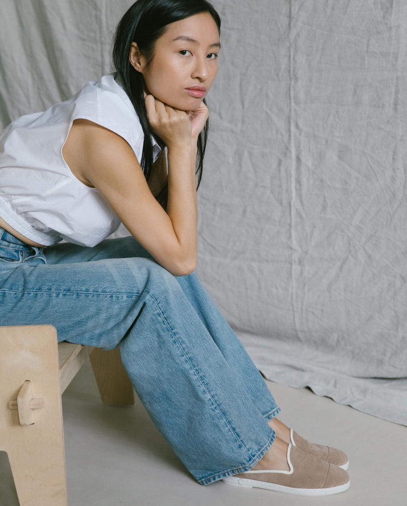 Mule cuir femme taupe Angarde lifestyle