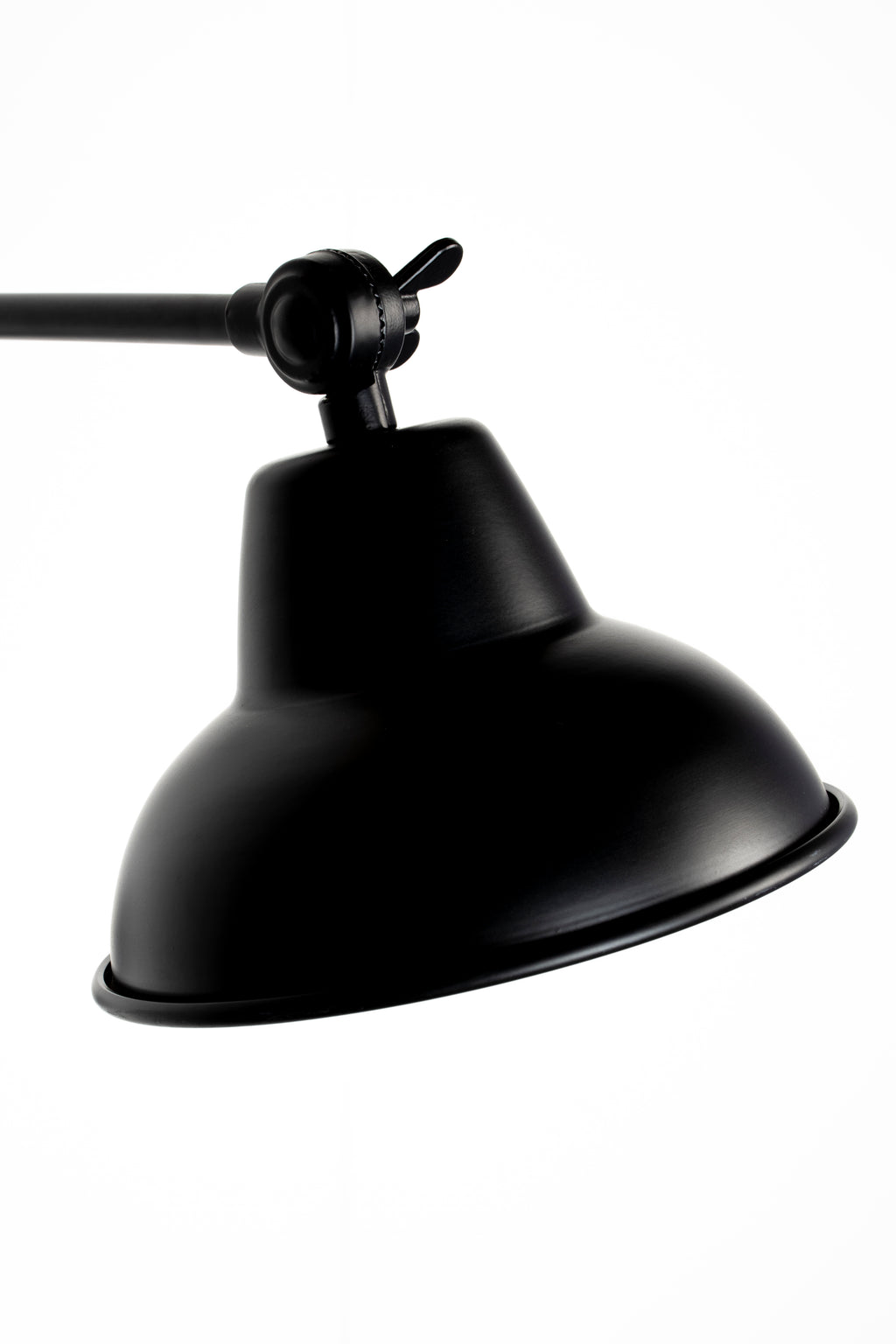 Xavi - Wall Light - Iron - Black