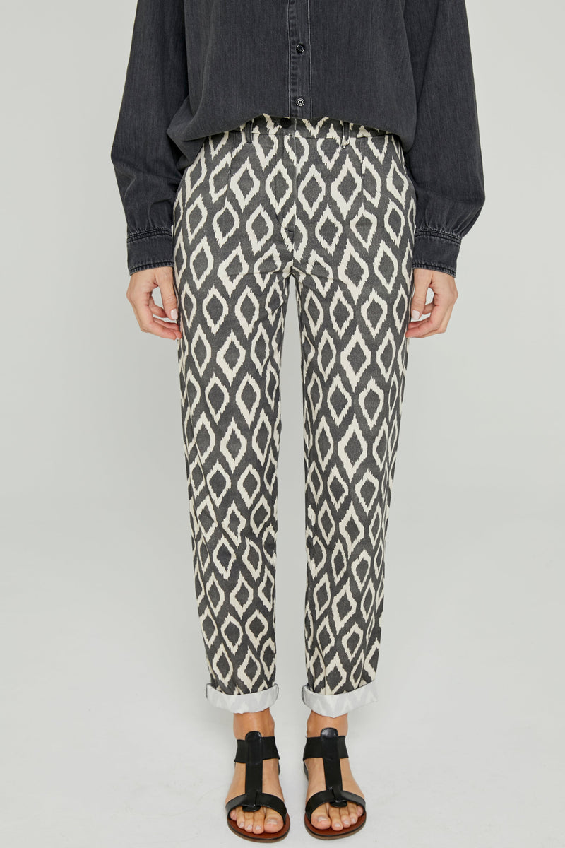 114 Calvi Cigarette Pants