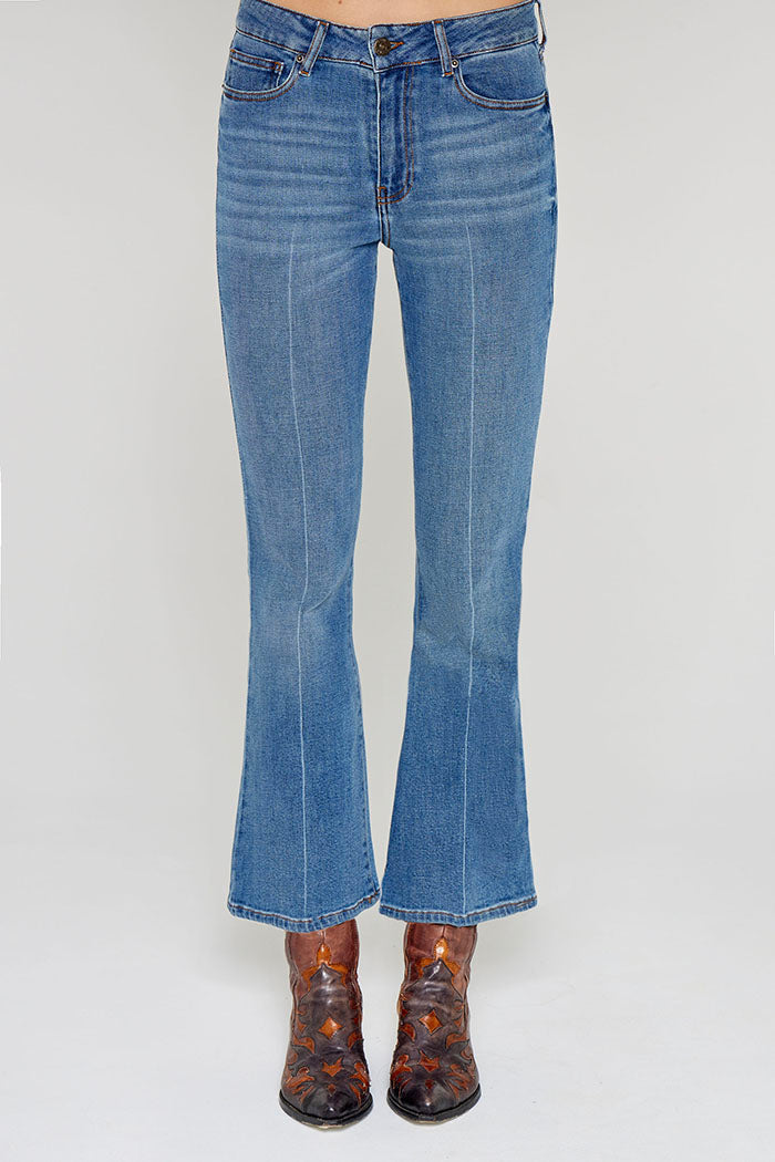 202 Maylan Jeans Flare Cropped