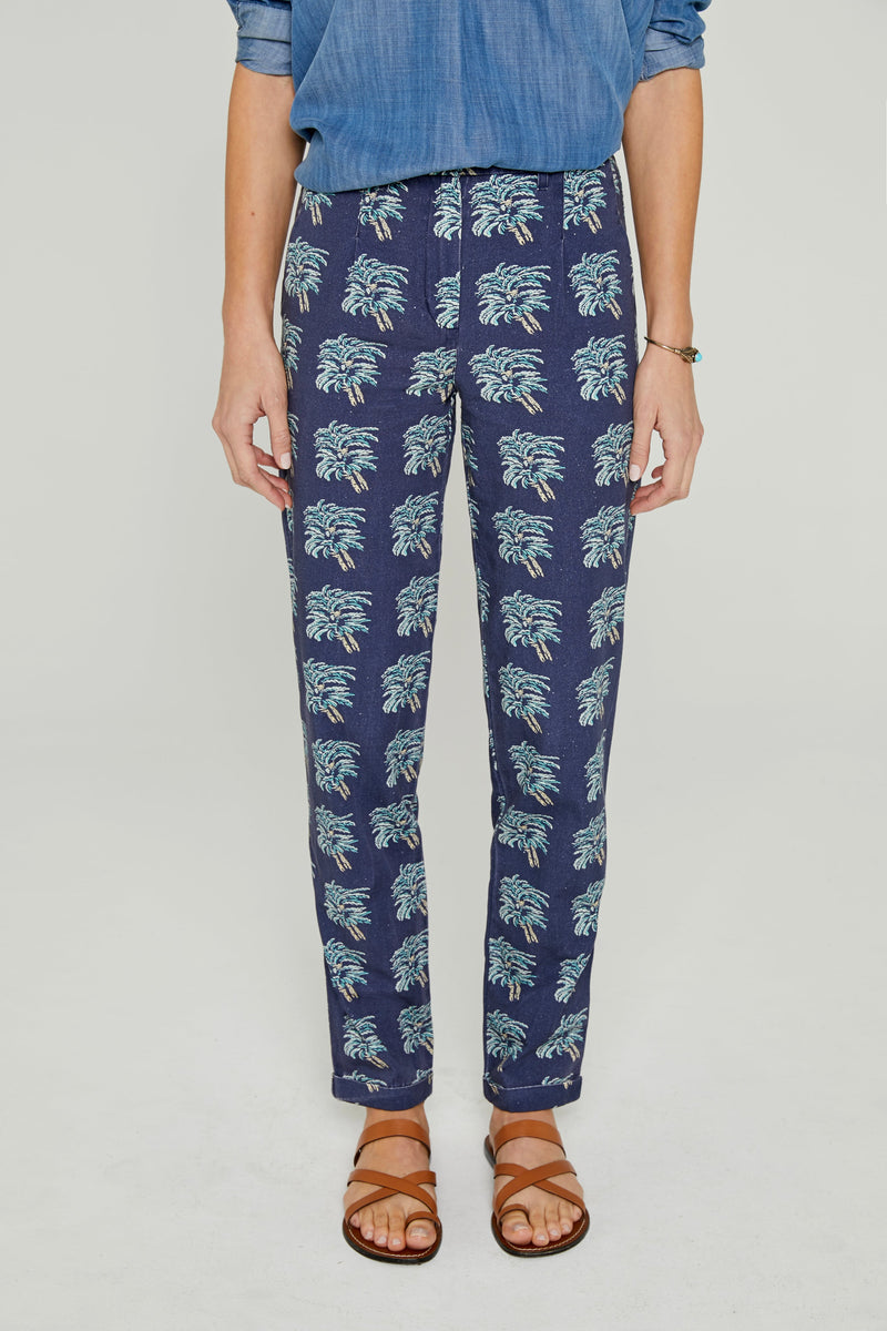 142 Calvi Cigarette Pants